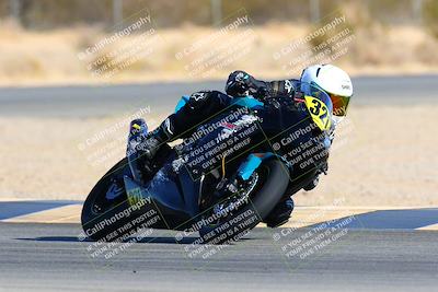 media/Jan-09-2022-SoCal Trackdays (Sun) [[2b1fec8404]]/Turn 6 (1035am)/